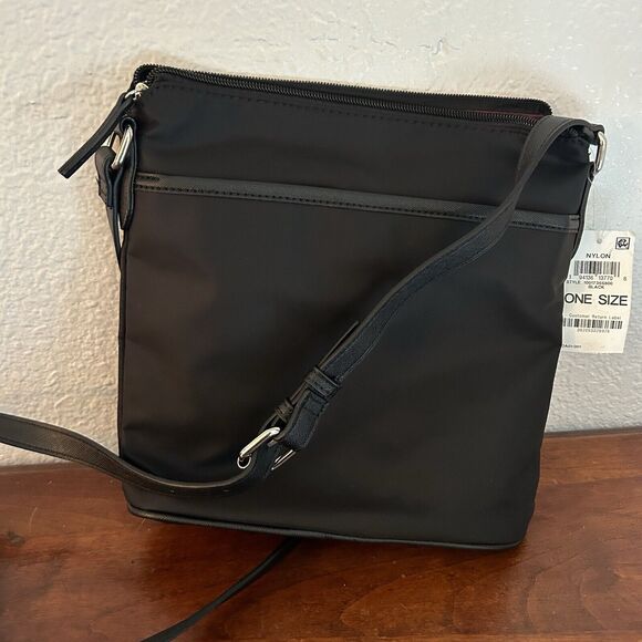 Giani Bernini Women's Small Nylon North South Crossbody CG2 Black One Size NWT - Picture 4 of 5